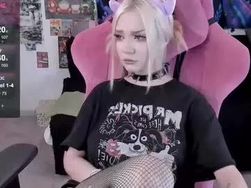 broodmommyy3 from Chaturbate