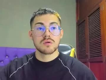 Brunowalkerr from Chaturbate