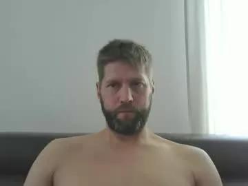 bubblebee1982 from Chaturbate