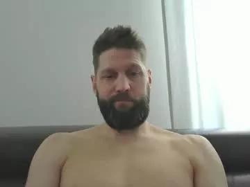 bubblebee1982 from Chaturbate