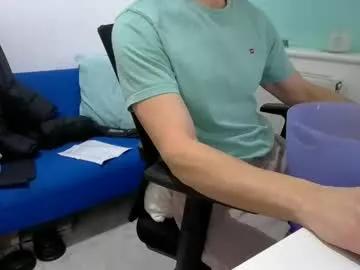 bubblebumdave from Chaturbate