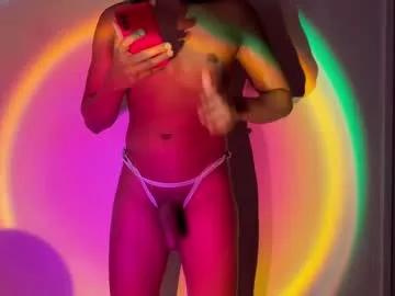 bull_0i0 from Chaturbate