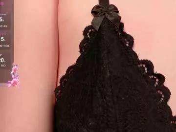 bunny_batters18 from Chaturbate
