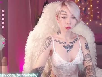 bunnykelly from Chaturbate