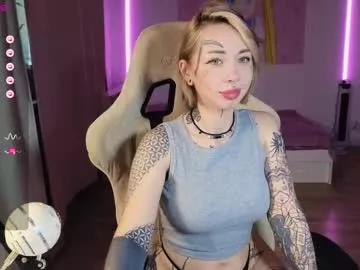 bunnykelly from Chaturbate