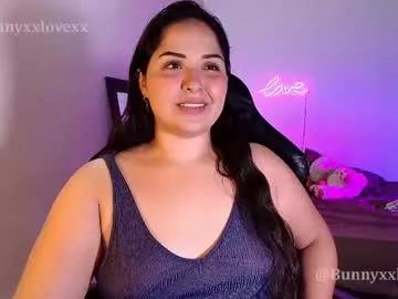 bunnysparamours from Chaturbate