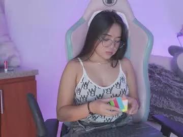 Buttercup_li from Chaturbate