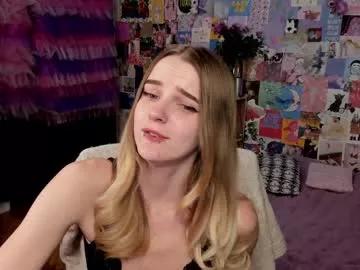caaandy_girl from Chaturbate