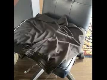 Cage_lockdwood from Chaturbate