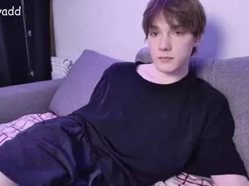 callmenineoneseven from Chaturbate