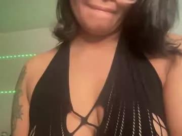 caramel_dreamq from Chaturbate