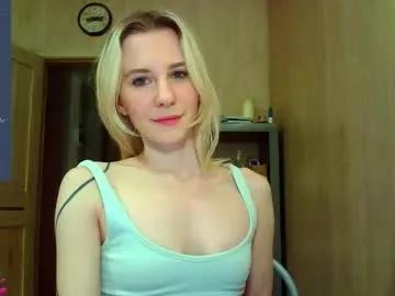 caramel_pie_ from Chaturbate