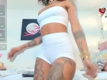 carameloo_06 from Chaturbate