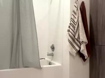 carameltreattt from Chaturbate