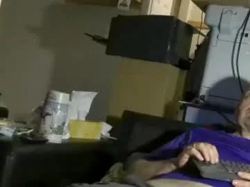 Caressonnous from Chaturbate