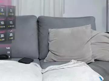 Carolinefantasy_ from Chaturbate