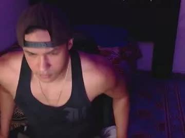 casas_oom from Chaturbate