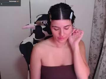 Cassiealvarez from Chaturbate