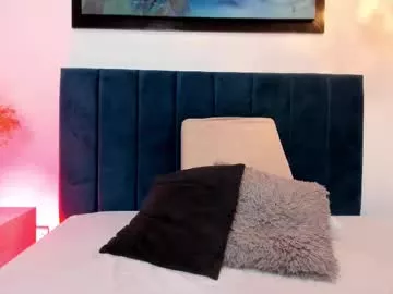 cassiehiltonn on Chaturbate 