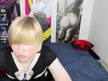 Cattie_w_ from Chaturbate