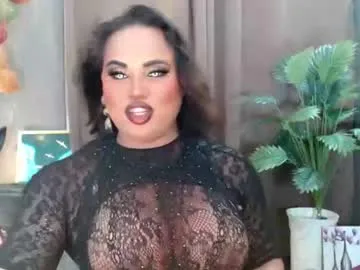 Cellinekittcumerr from Chaturbate