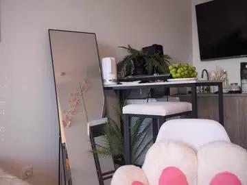 charming_melodii from Chaturbate is Freechat