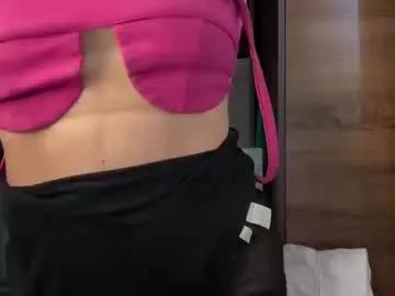 Chicasexylatina777 from Chaturbate