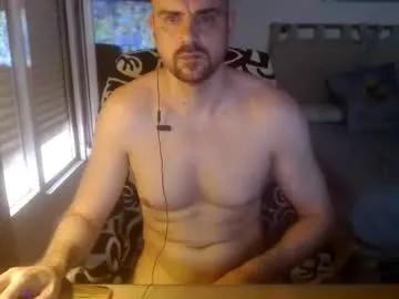chicocam1983 from Chaturbate