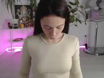 Chloeesummerss from Chaturbate