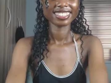 Choco_petitqueen from Chaturbate