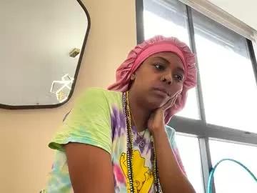 Chocolatecakequeen from Chaturbate