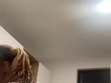 Chocolatecakequeen from Chaturbate