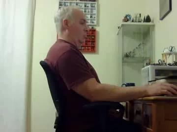 Chris2002b from Chaturbate