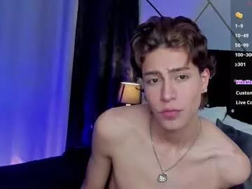 chrristopher77 from Chaturbate