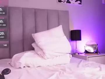 cinnamon_afrodit from Chaturbate