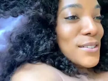 cinnamondeity88 on Chaturbate 