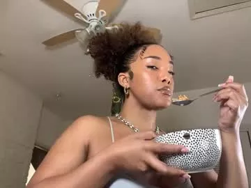 cinnamondeity88 on Chaturbate 