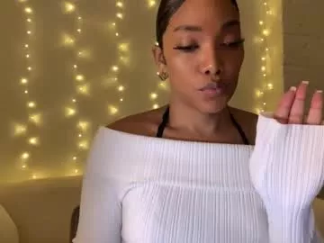 cinnamondeity88 on Chaturbate 