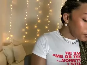 cinnamondeity88 on Chaturbate 