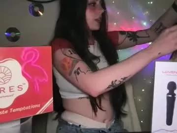 cinnamonpeaches from Chaturbate