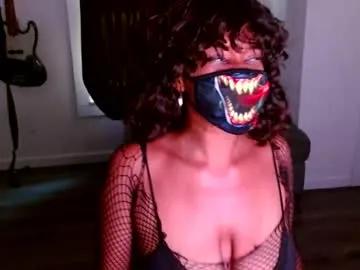 Cnc_cutiexx from Chaturbate