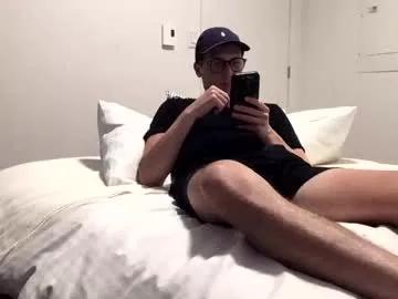 cnicolas39 from Chaturbate
