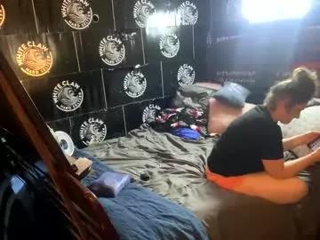 cock_n_creamz_n_wet_dreamz from Chaturbate