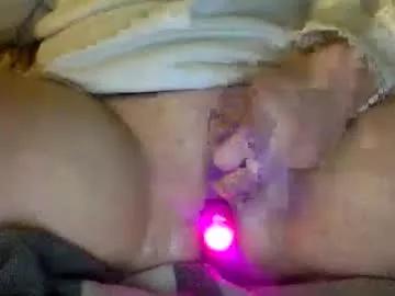 colliecumdump12 from Chaturbate