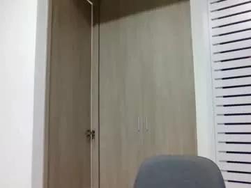 colombianmuscle8 from Chaturbate