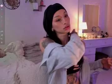 connie_deep from Chaturbate