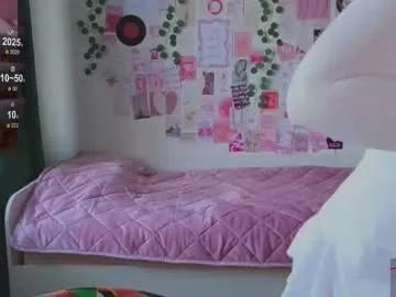 cookydaisy from Chaturbate