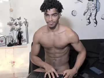 Coreyglover from Chaturbate