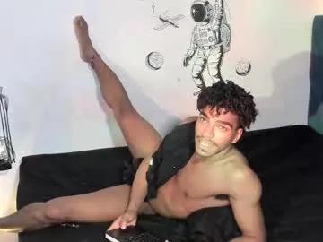 Coreyglover from Chaturbate