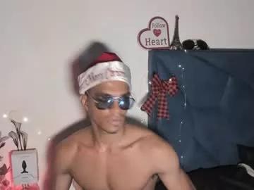 Coreyglover from Chaturbate